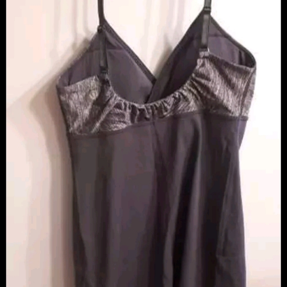 Lululemon exercise top - Picture 2 of 3